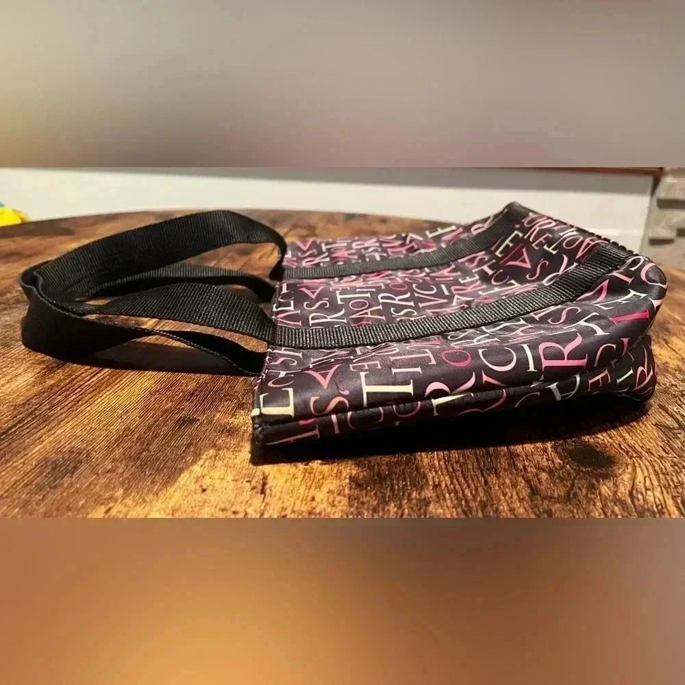 Victorias Secret | small logo tote bag.